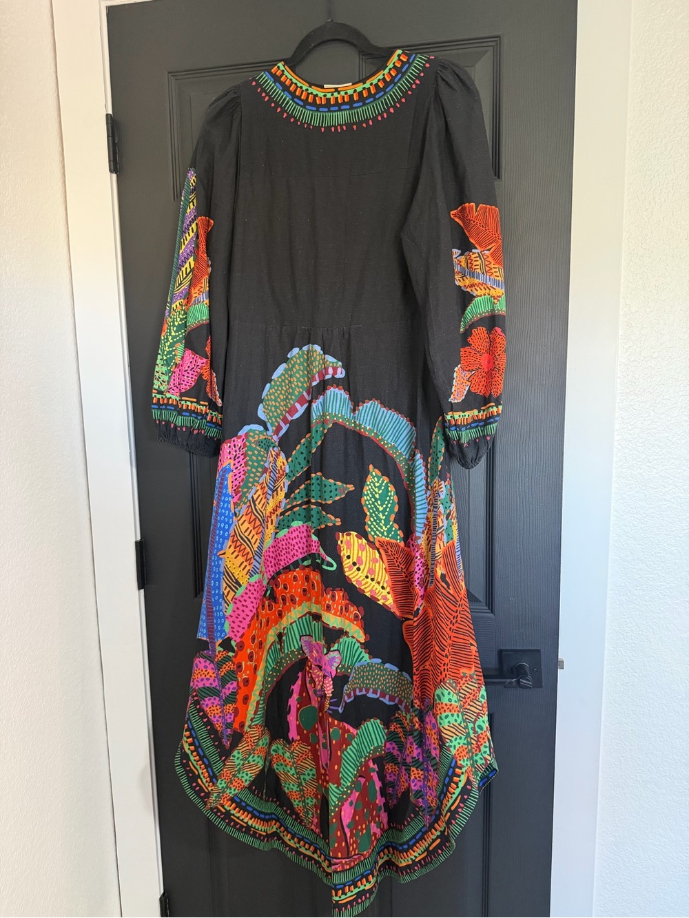 FARM Rio Black Cool Leopards Maxi Dress with Multicolor Tropical Print - Picture 11 of 16